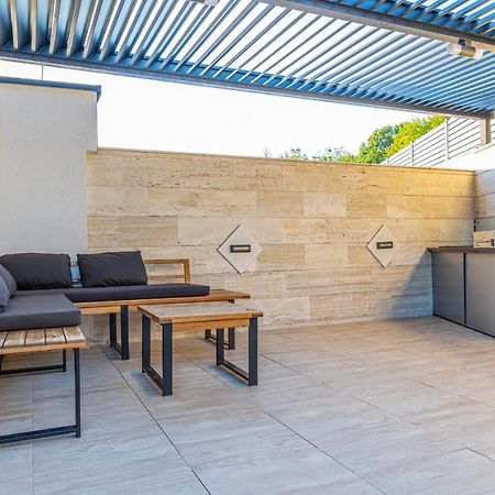 Villa Marassi With Heated Pool, Hot Tub And Sauna Crikvenica Eksteriør billede