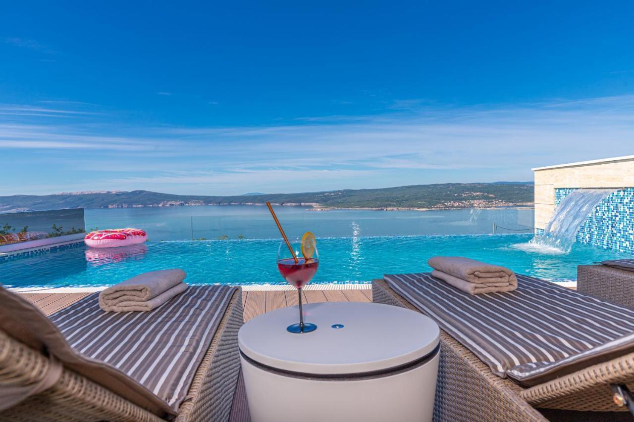 Villa Marassi With Heated Pool, Hot Tub And Sauna Crikvenica Eksteriør billede
