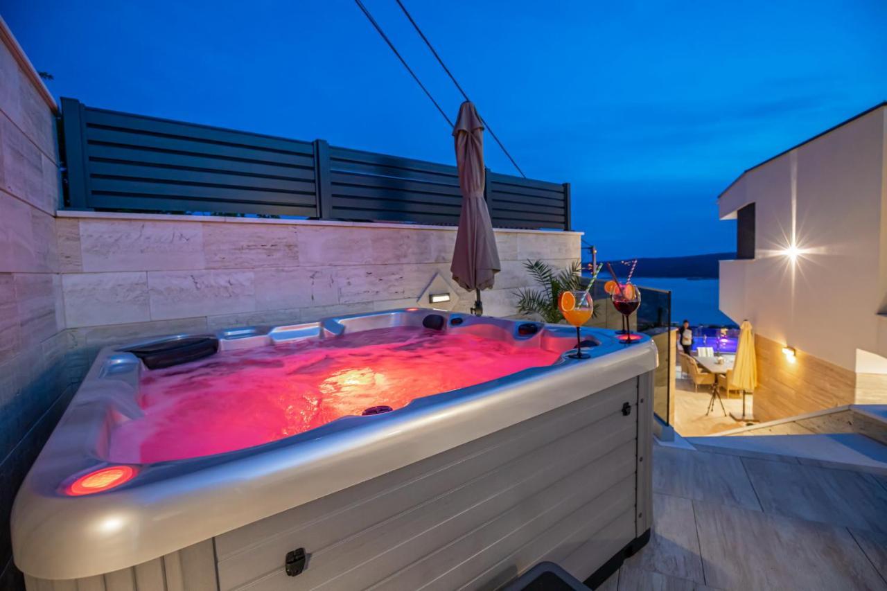 Villa Marassi With Heated Pool, Hot Tub And Sauna Crikvenica Eksteriør billede