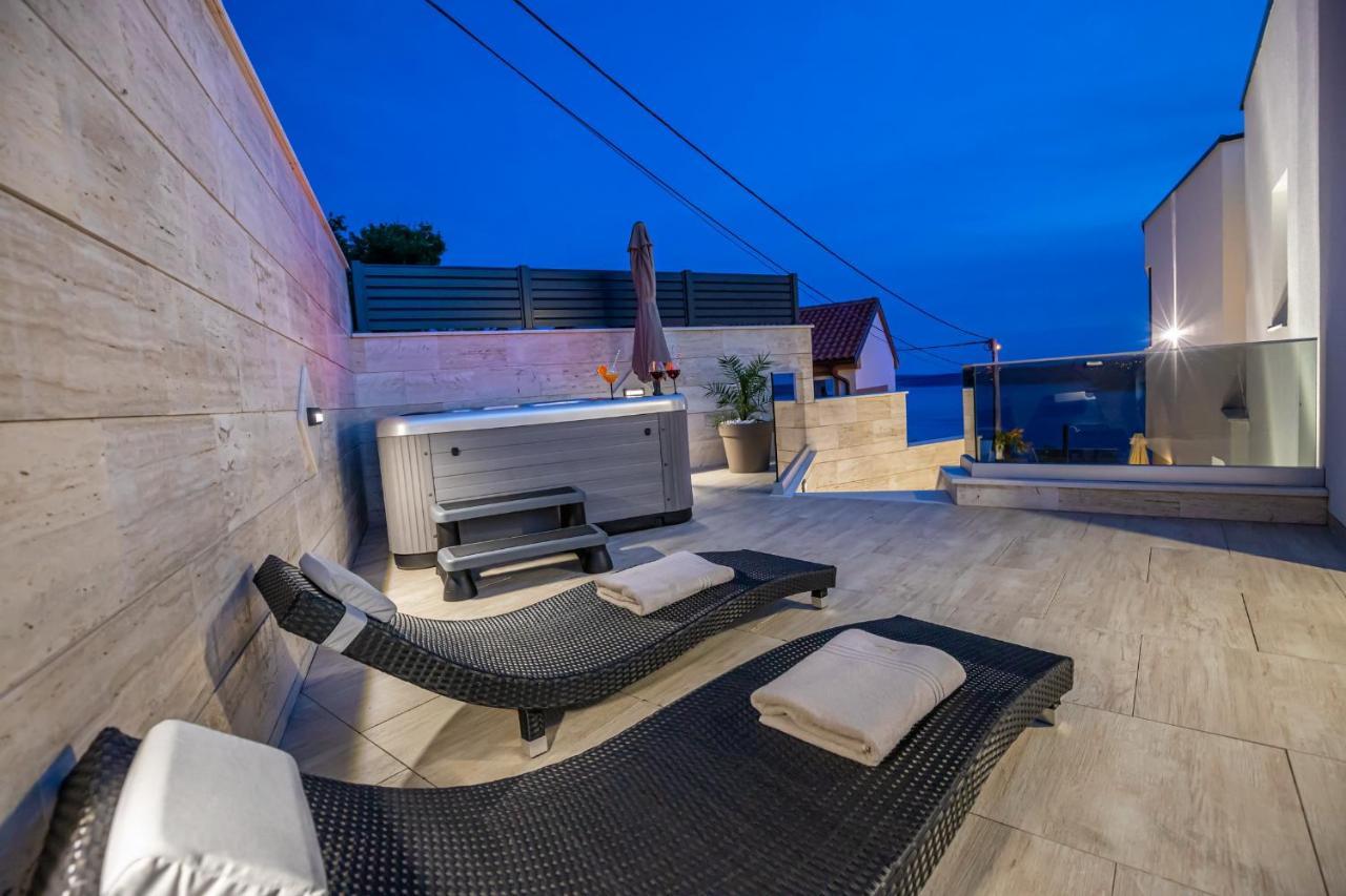 Villa Marassi With Heated Pool, Hot Tub And Sauna Crikvenica Eksteriør billede