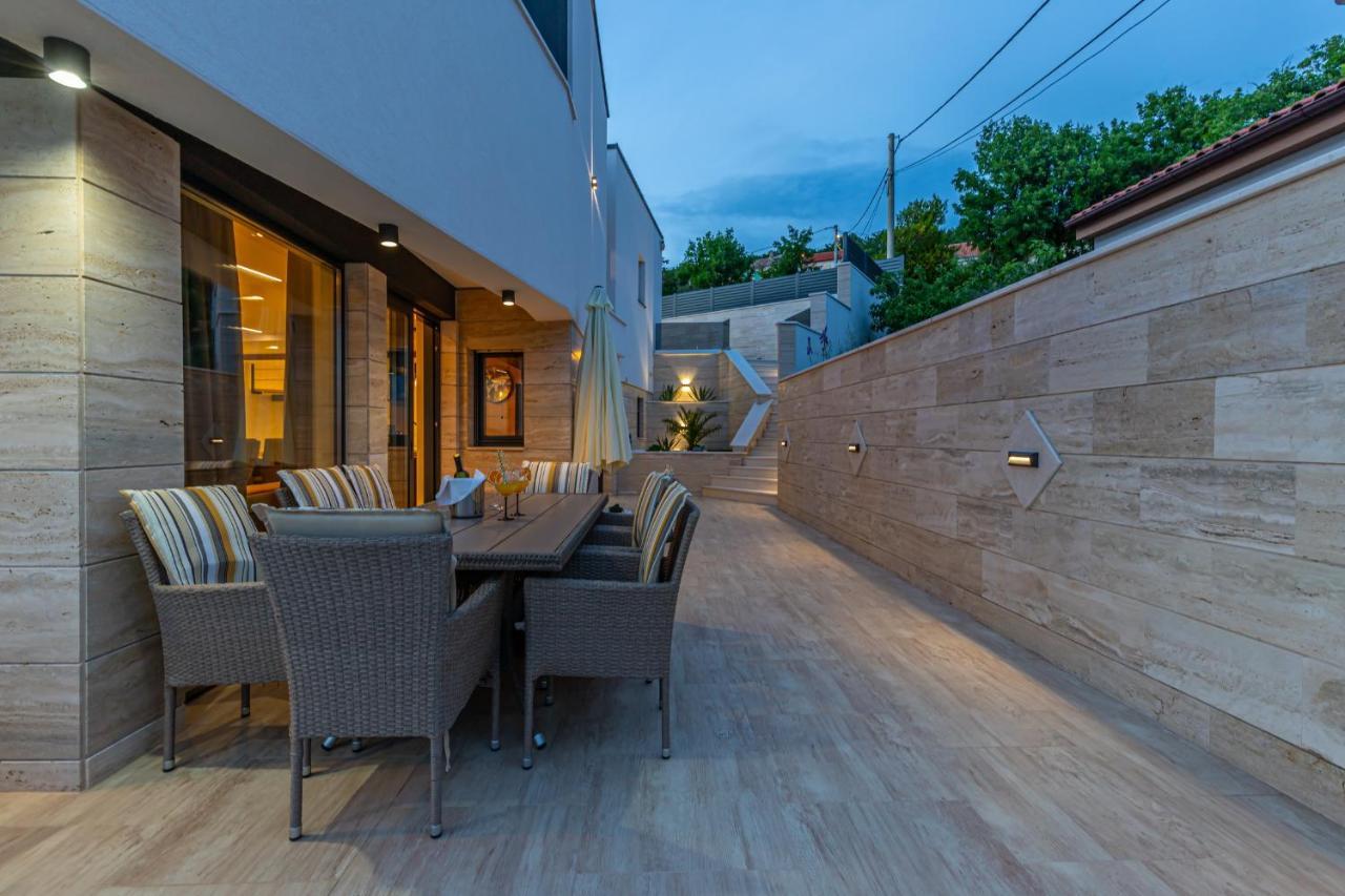 Villa Marassi With Heated Pool, Hot Tub And Sauna Crikvenica Eksteriør billede