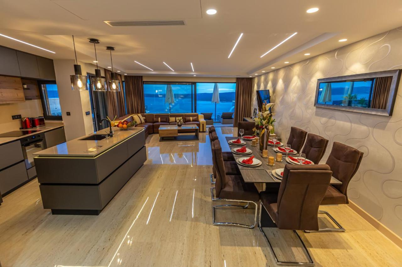 Villa Marassi With Heated Pool, Hot Tub And Sauna Crikvenica Eksteriør billede