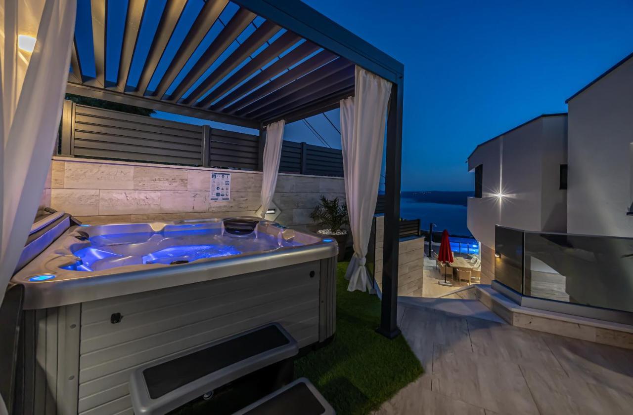 Villa Marassi With Heated Pool, Hot Tub And Sauna Crikvenica Eksteriør billede