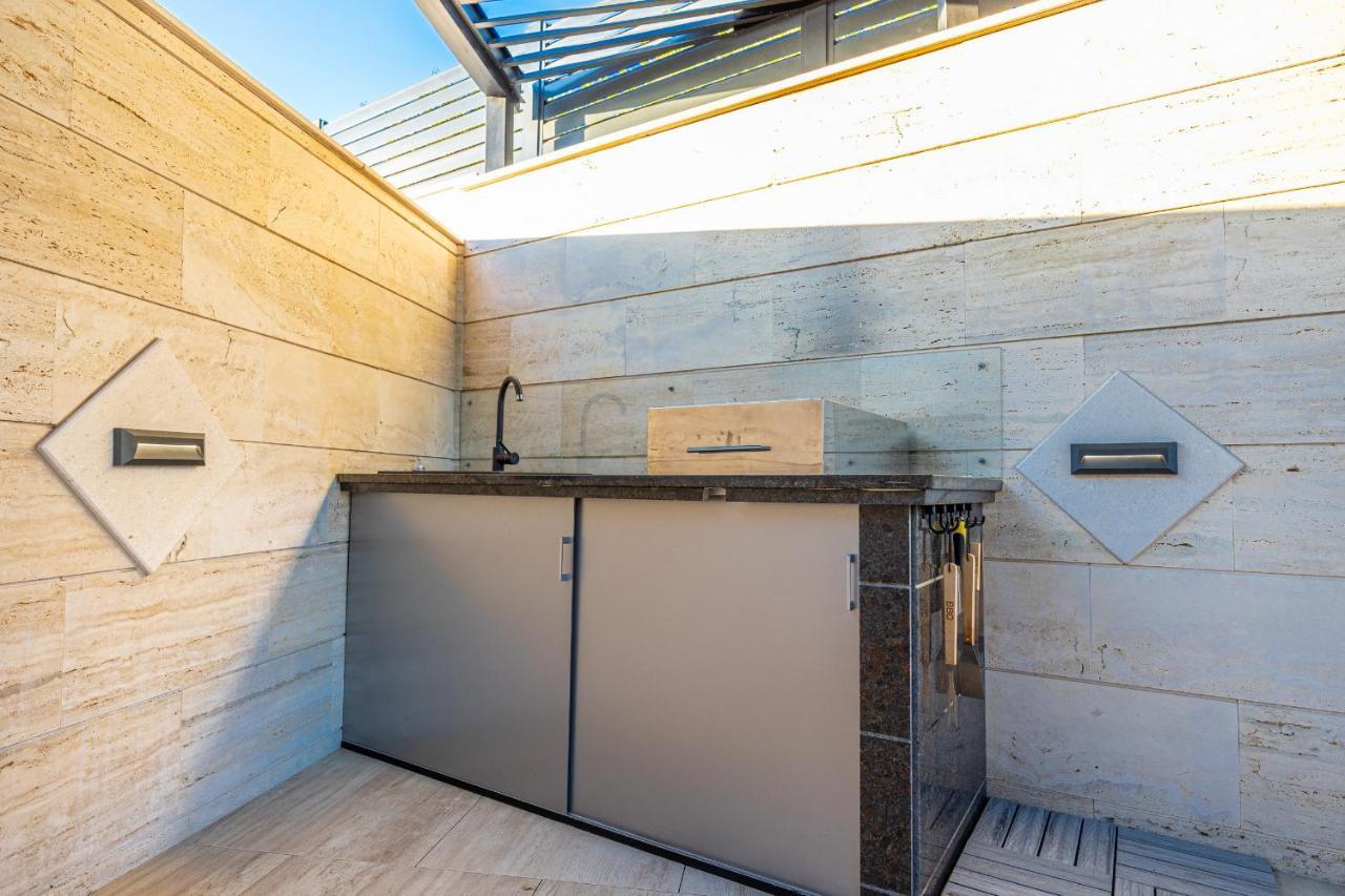 Villa Marassi With Heated Pool, Hot Tub And Sauna Crikvenica Eksteriør billede